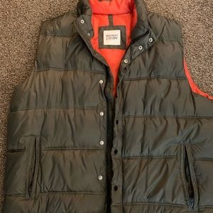 Old Navy bubble vest